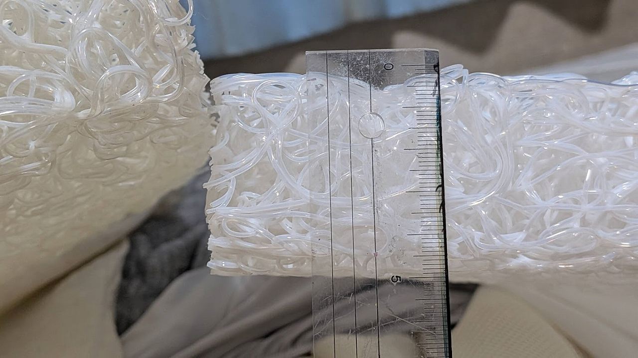 エアロキューブ　厚み確認